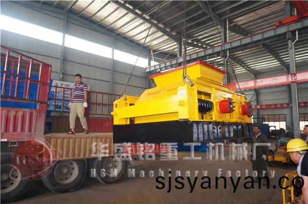 雙齒(chi)輥破碎(sui)機