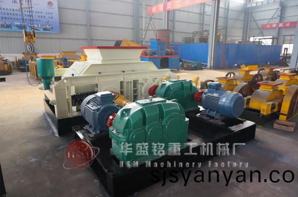 對輥(gun)破(po)碎機(ji)