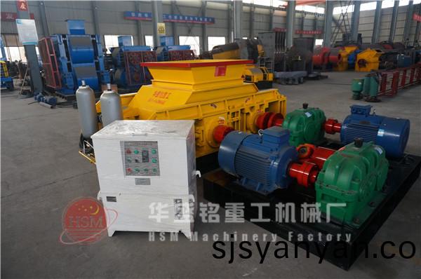 雙齒輥破(po)碎機(ji)圖(tu)片