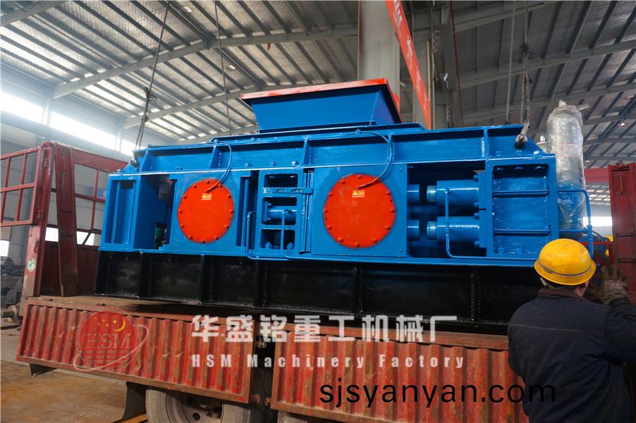 對輥破(po)碎(sui)機圖(tu)片(pian)