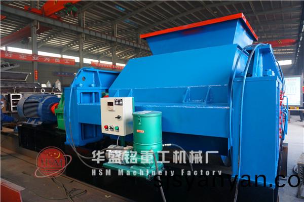 對輥(gun)破碎(sui)機圖(tu)片