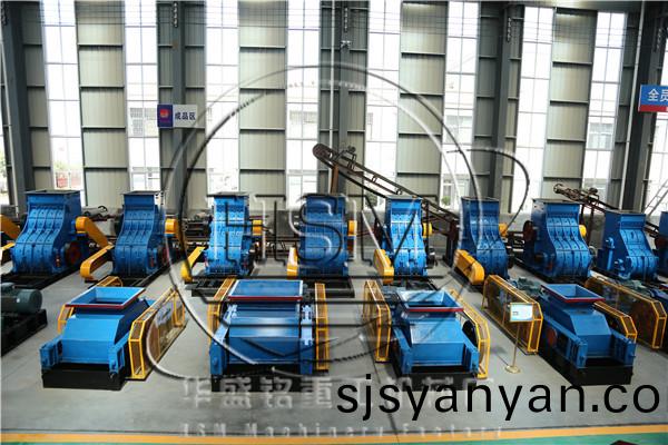 對(dui)輥破(po)碎(sui)機