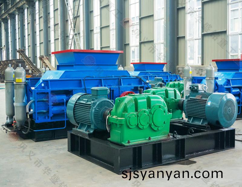 對(dui)輥破(po)碎(sui)機(ji)