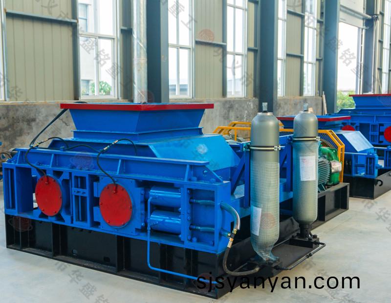 對(dui)輥破碎(sui)機(ji)