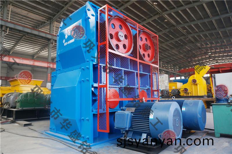 四輥(gun)破(po)碎(sui)機(ji)